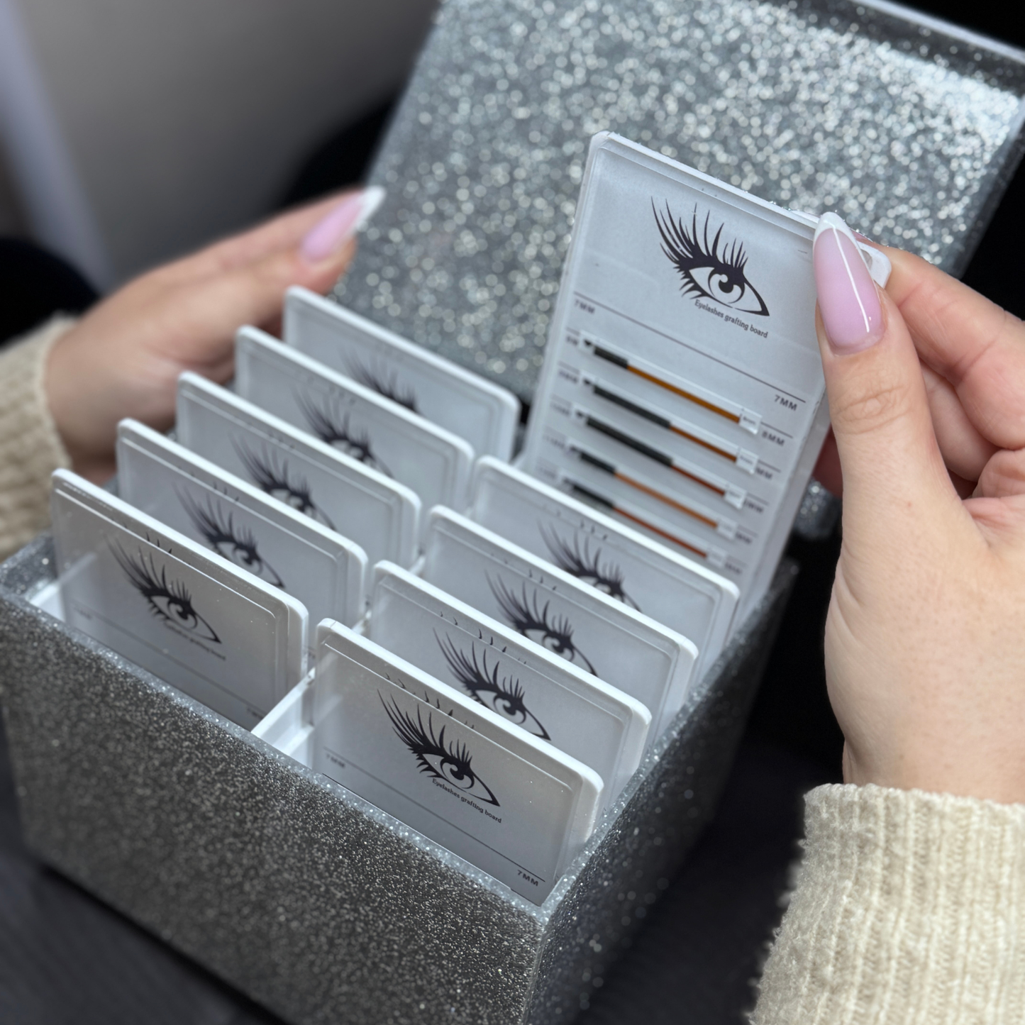 Wimpernaufbewahrungsbox